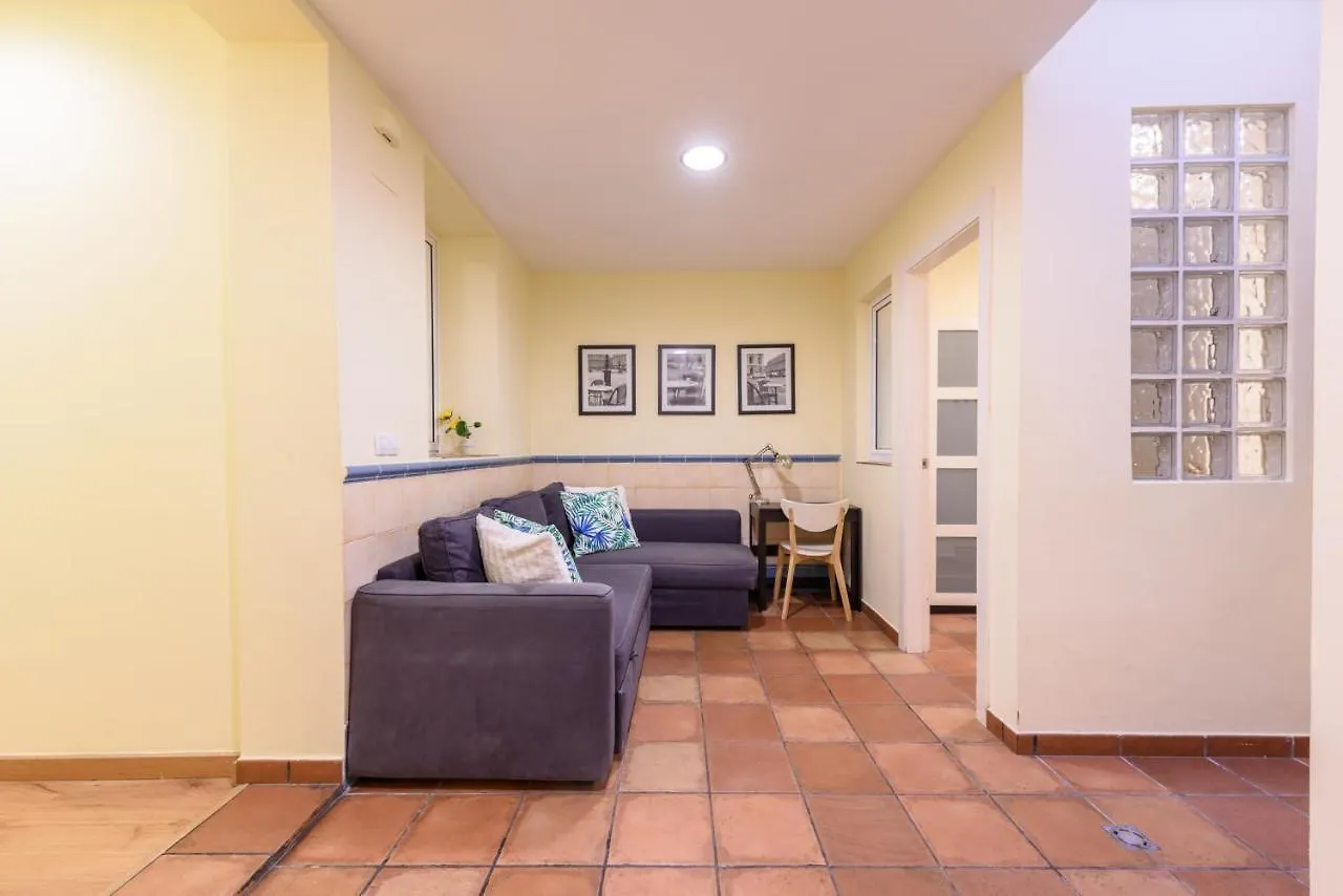 Ramblasrentals Chic & Spacious Flat Pool Table 15M Ramblas - Parking - Wifi Barcelona